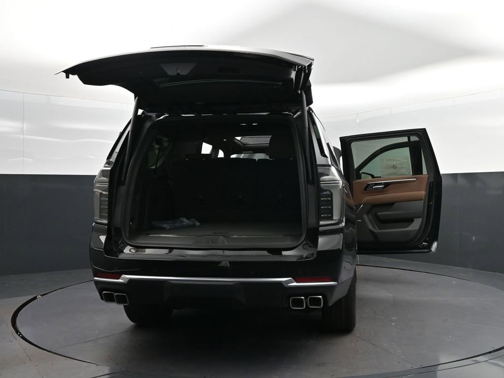 New 2026 Chevrolet Suburban High Country RWD image 73