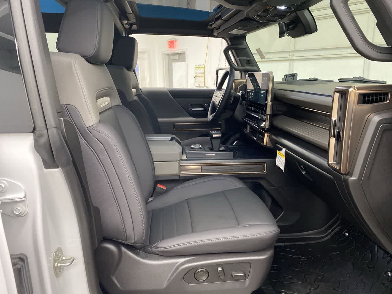 Used 2024 GMC Hummer EV 3X w/ Battery Pack, 24 Module Pack AWD/4WD image 18