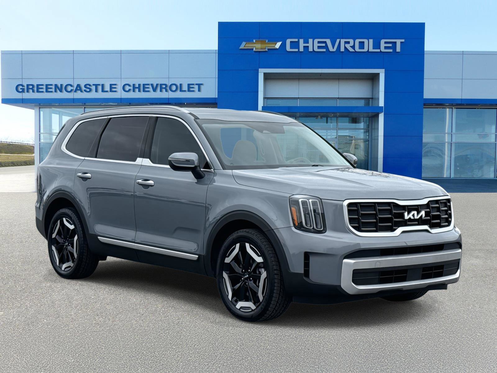 Used 2024 Kia Telluride S image 1