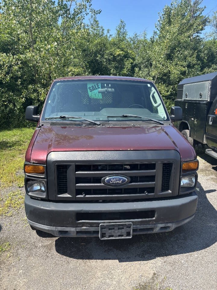 Used 2011 Ford E-350 and Econoline 350 Super Duty w/ Commercial Cargo Van Pkg RWD image 3