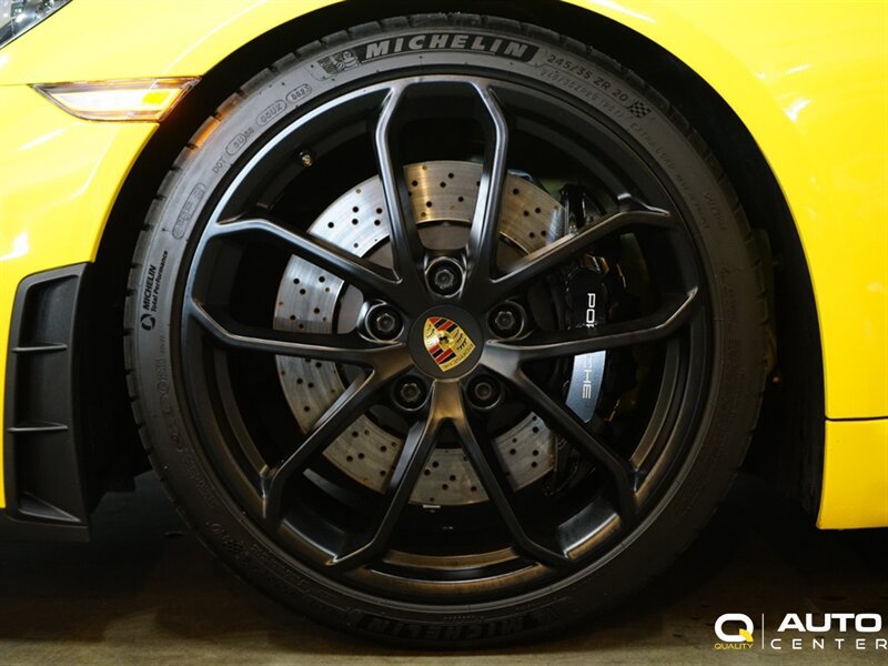 Used 2020 Porsche 718 Boxster Spyder RWD image 10