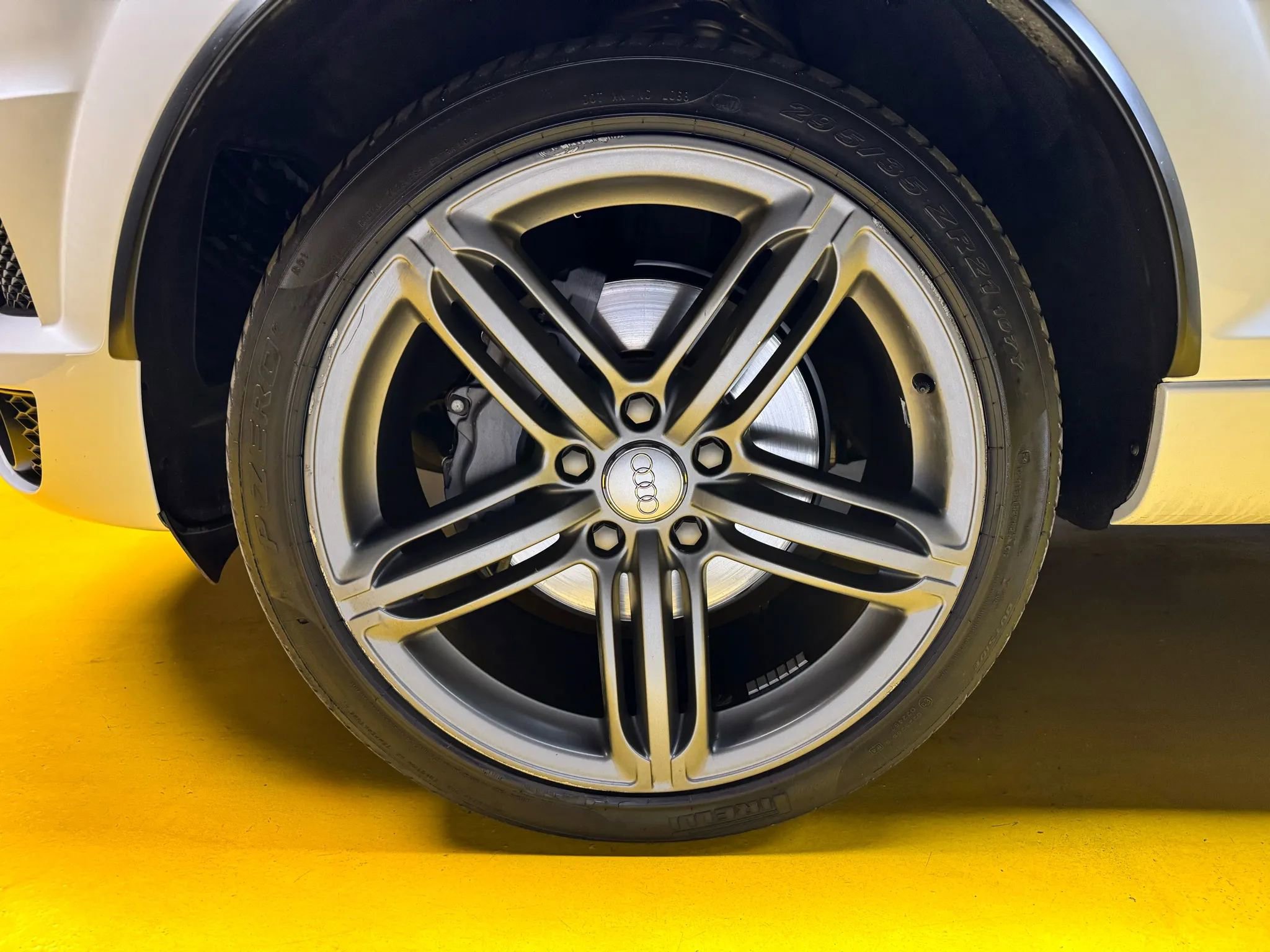 Used 2013 Audi Q7 3.0T S line Prestige w/ S Line Pkg image 11