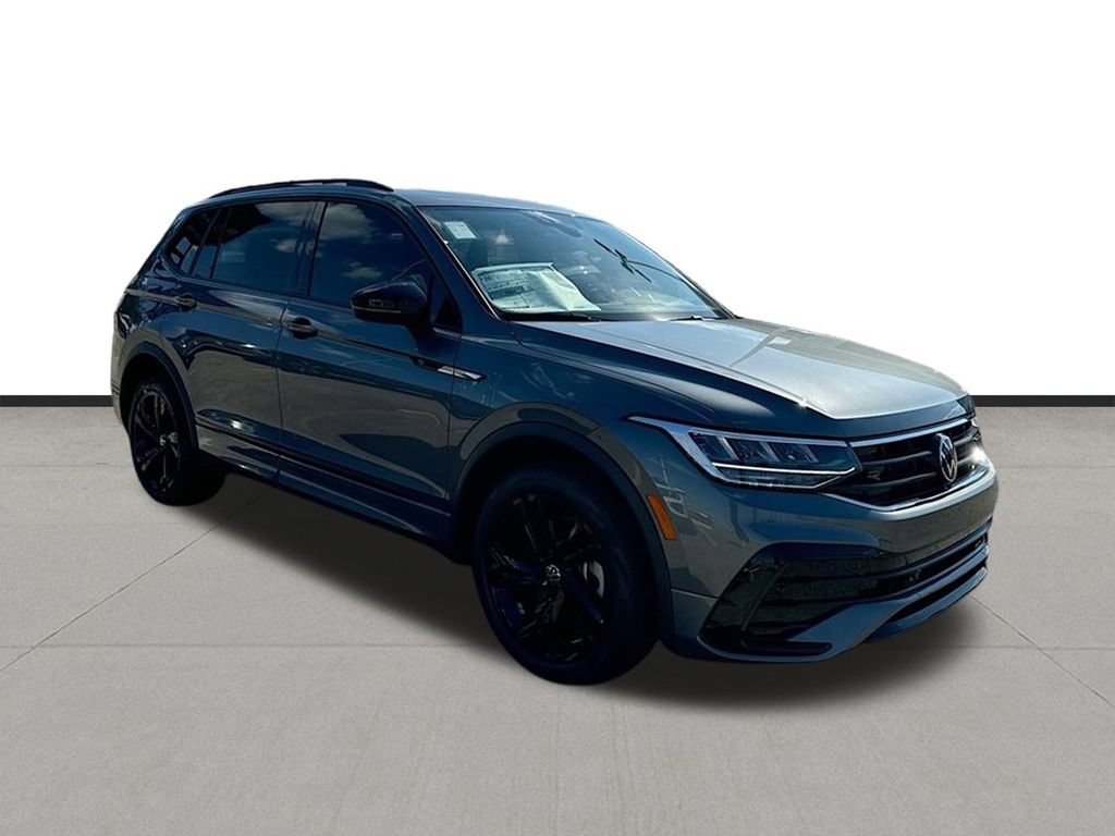 Used 2024 Volkswagen Tiguan SE R-Line FWD image 8