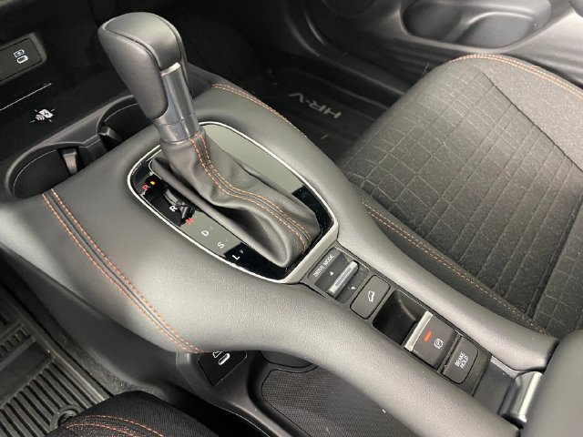 Used 2026 Honda HR-V Sport image 9