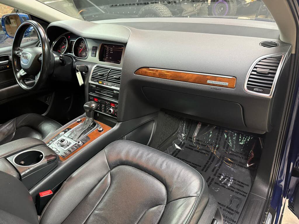 Used 2015 Audi Q7 3.0T S line Prestige AWD/4WD image 11