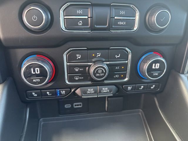 Used 2023 Chevrolet Tahoe Premier image 24