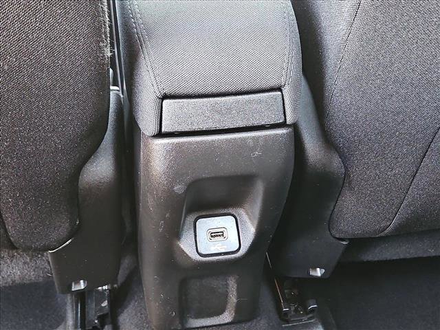 Used 2021 Jeep Renegade Latitude w/ Sun & Sound Group FWD image 15