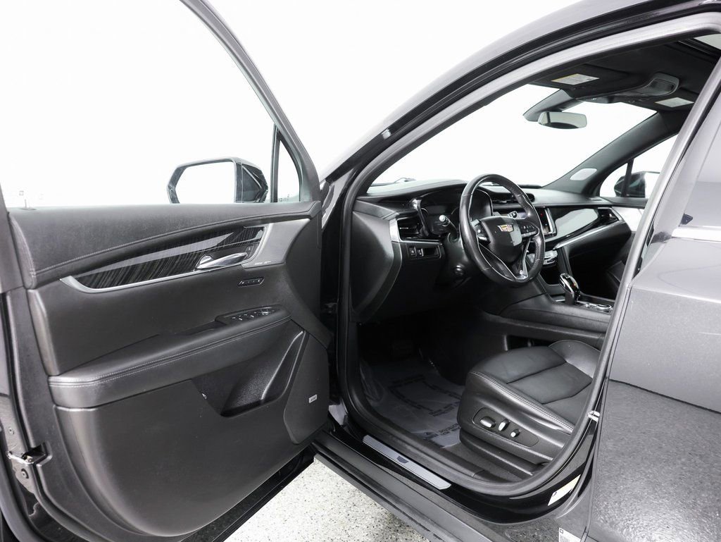Used 2020 Cadillac XT6 Premium Luxury image 27