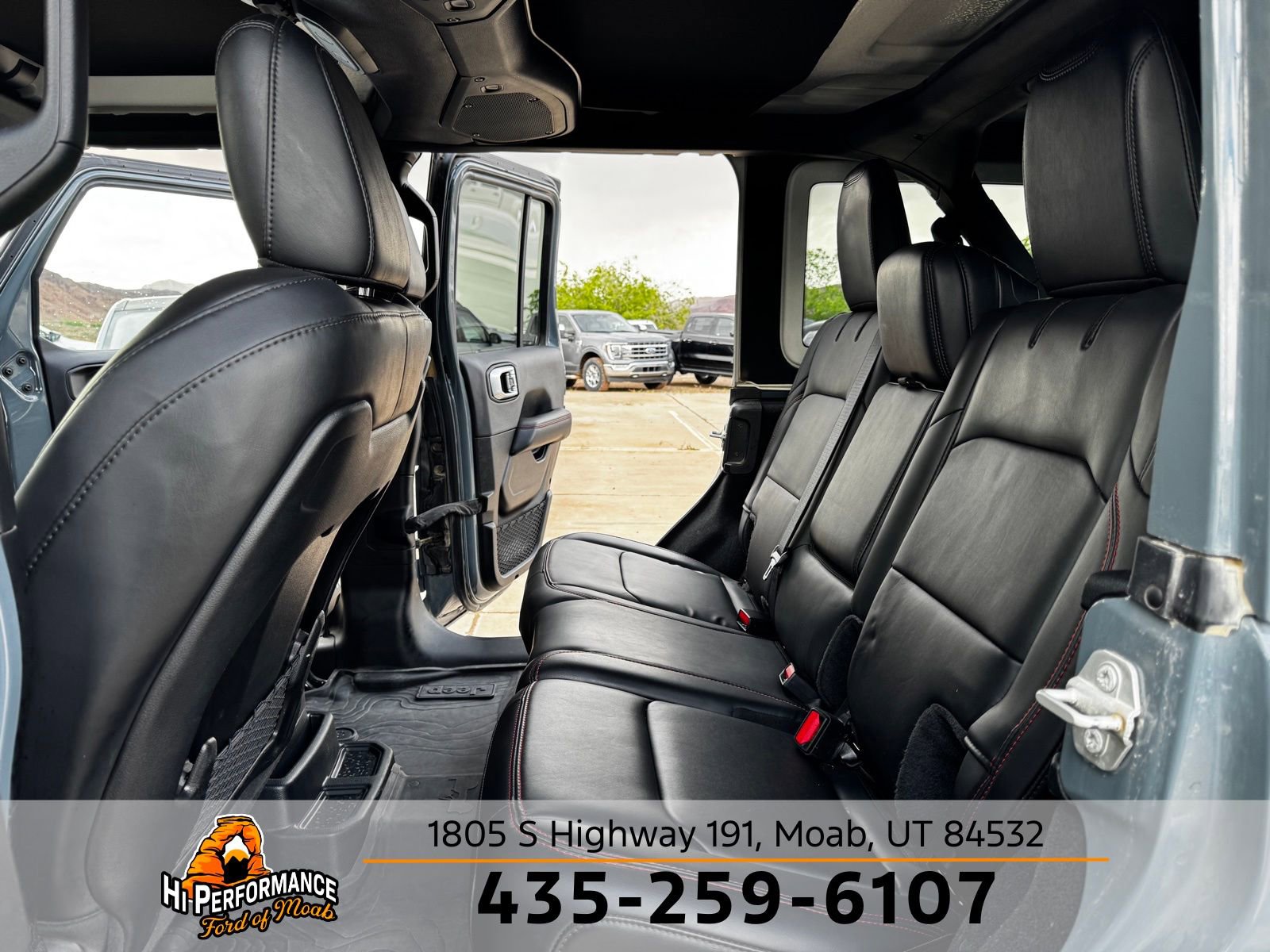 Used 2024 Jeep Wrangler Unlimited Rubicon AWD/4WD image 63