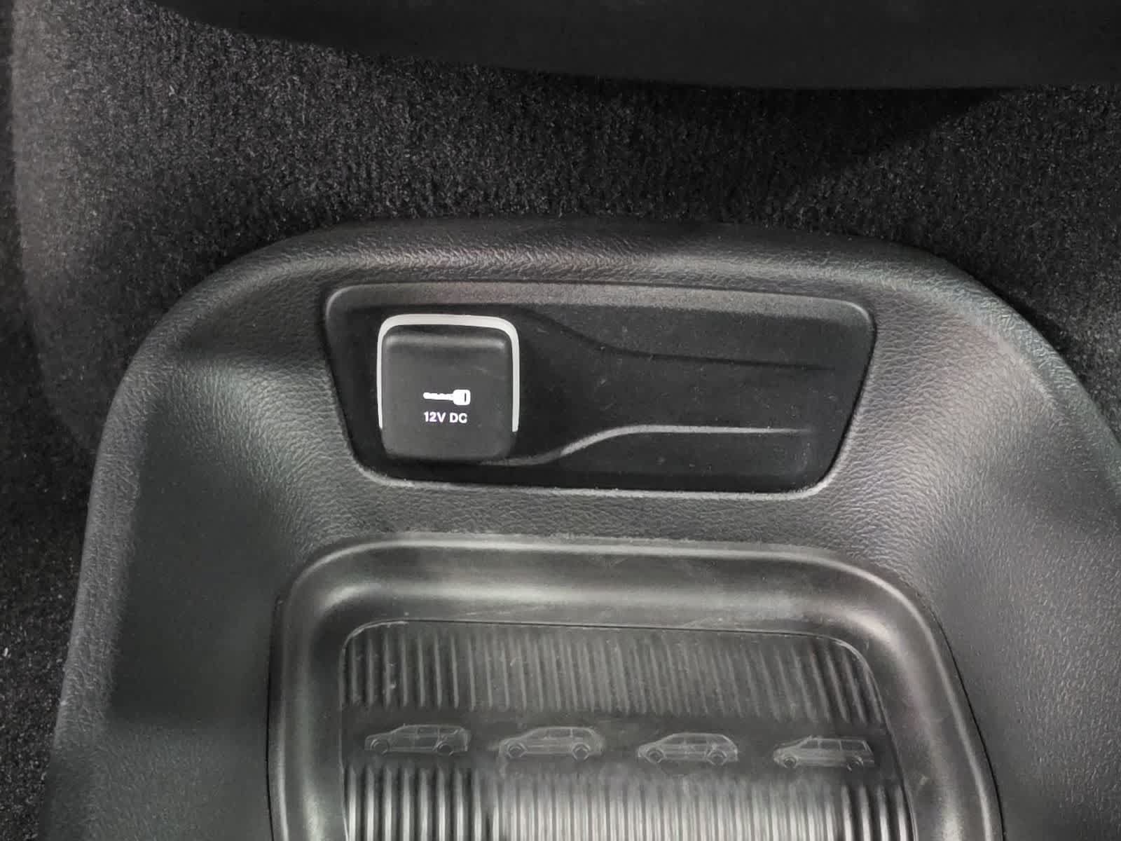 Used 2025 Chrysler Pacifica Select FWD image 22