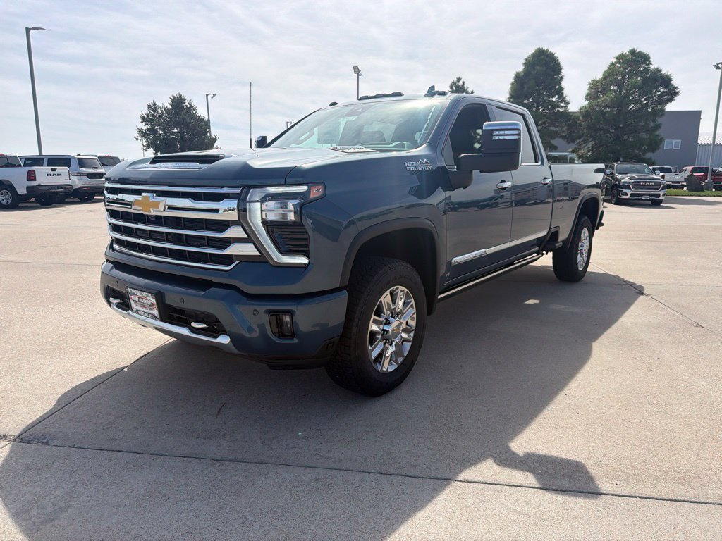 New 2026 Chevrolet Silverado 3500 High Country w/ Technology Package