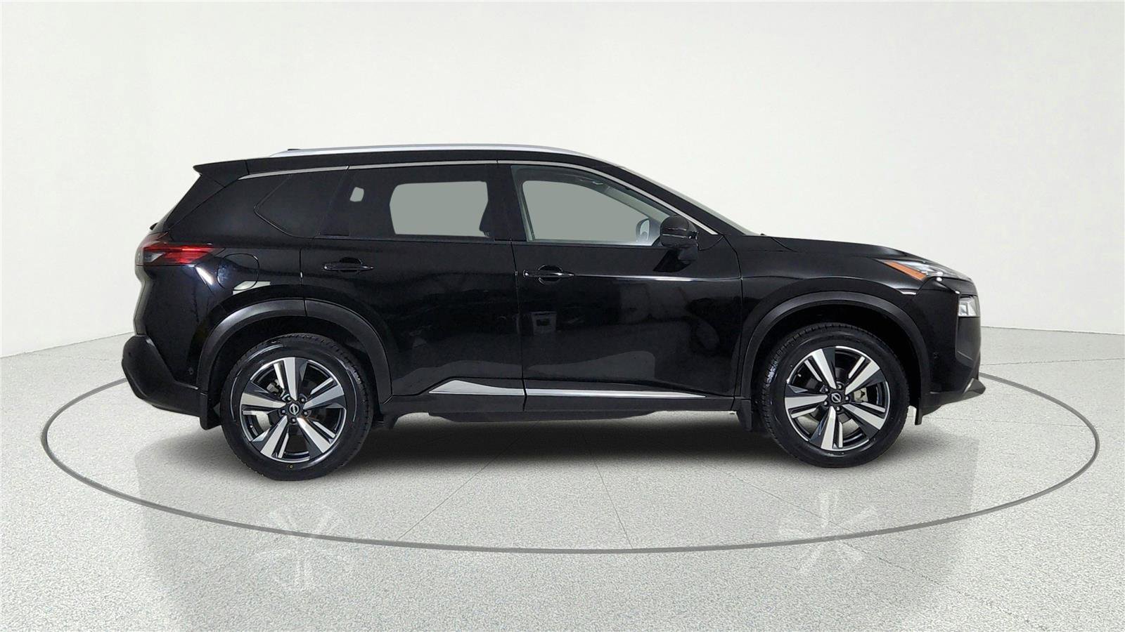 Used 2023 Nissan Rogue SL w/ SL Premium Package AWD/4WD image 6