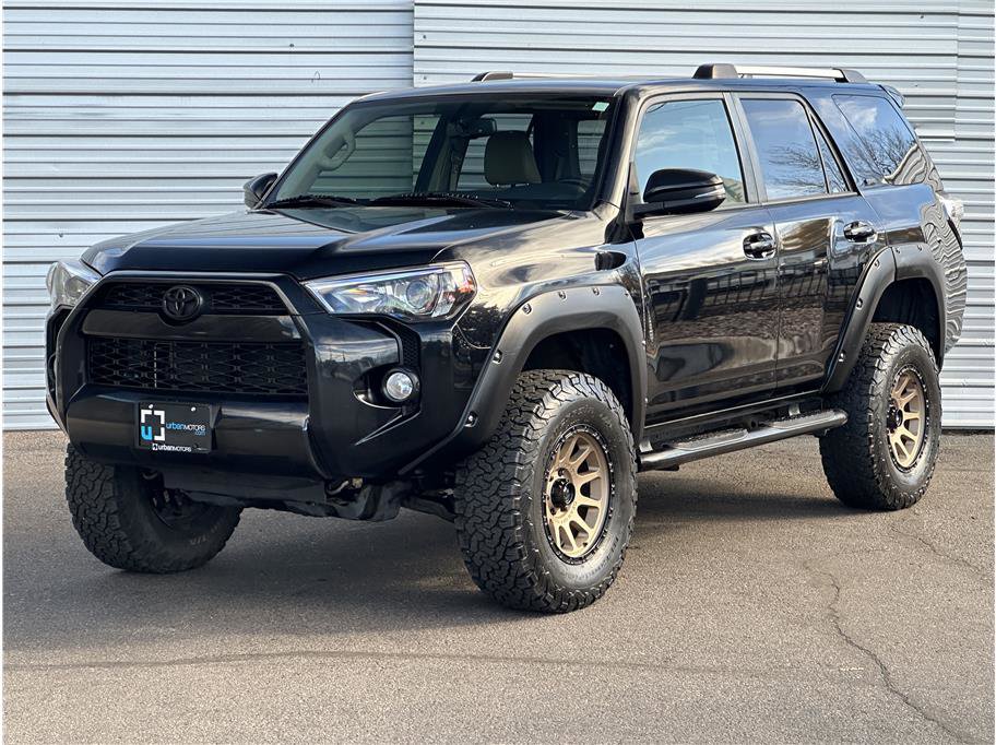 Used 2019 Toyota 4Runner SR5 Premium image 6