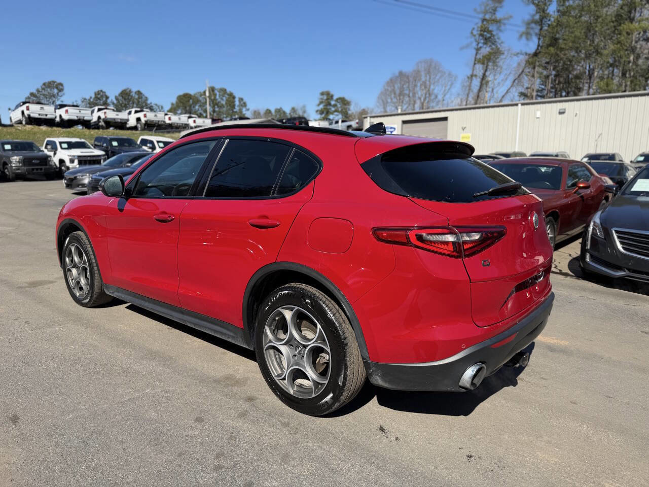 Used 2021 Alfa Romeo Stelvio Sprint w/ Nero Edizione image 7