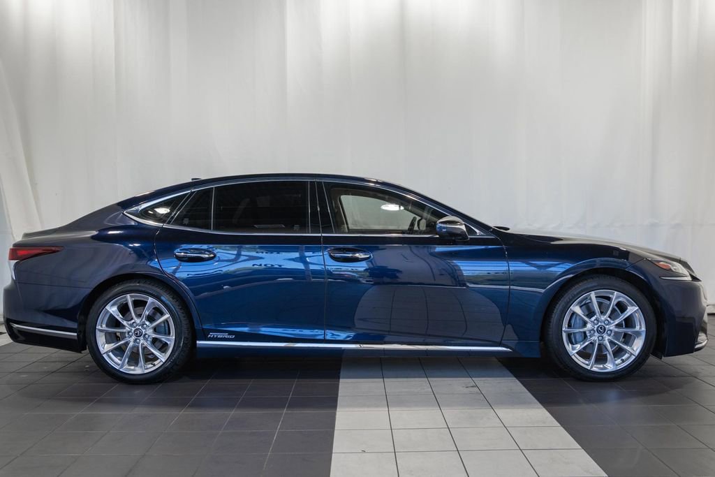 Used 2019 Lexus LS 500h w/ Luxury Package image 3