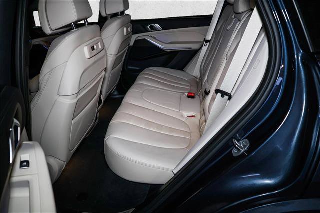 Used 2022 BMW X5 xDrive45e w/ M Sport Package image 23