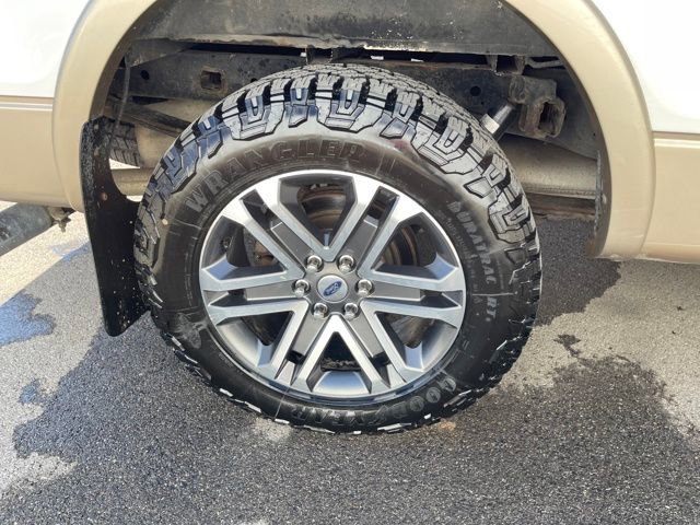 Used 2012 Ford F150 Lariat w/ Lariat Chrome Pkg image 35