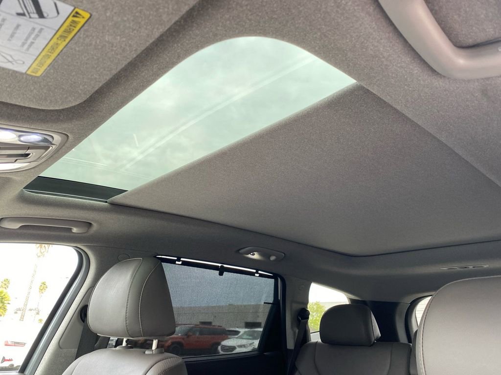 Used 2019 Hyundai Santa Fe FWD image 15