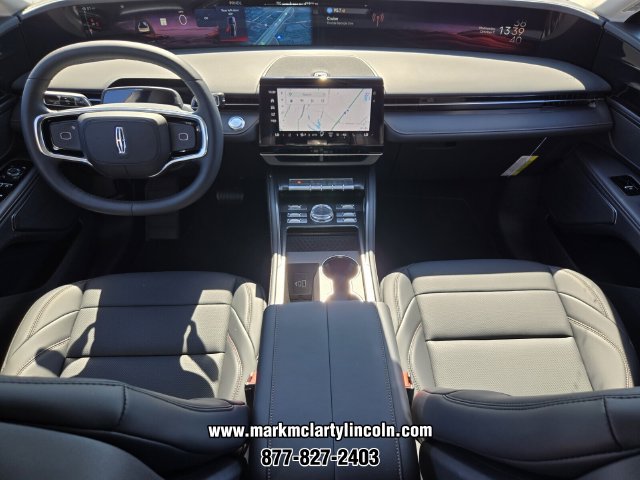 New 2026 Lincoln Nautilus Premier AWD/4WD image 10