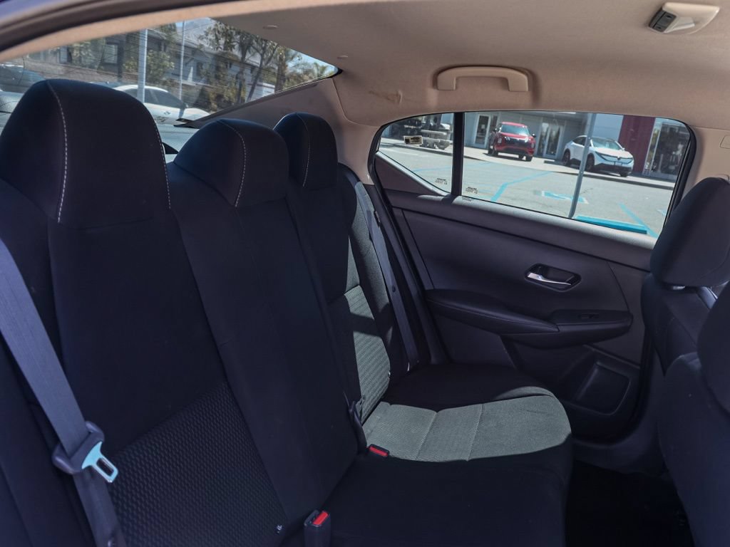 Used 2021 Nissan Sentra S FWD image 17