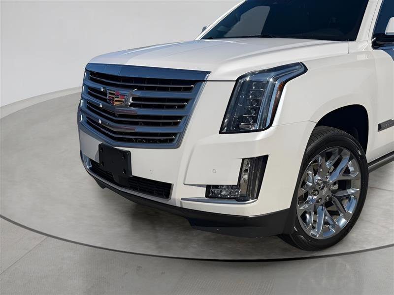 Used 2016 Cadillac Escalade Platinum image 12