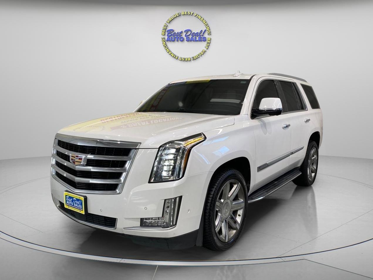 Used 2020 Cadillac Escalade Premium Luxury image 1