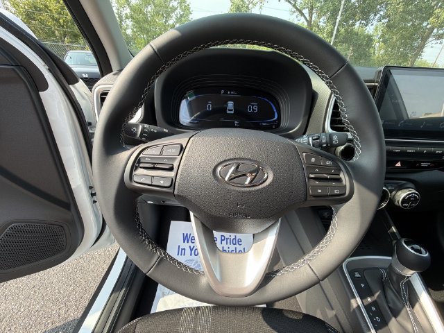 New 2026 Hyundai Venue SEL FWD image 30