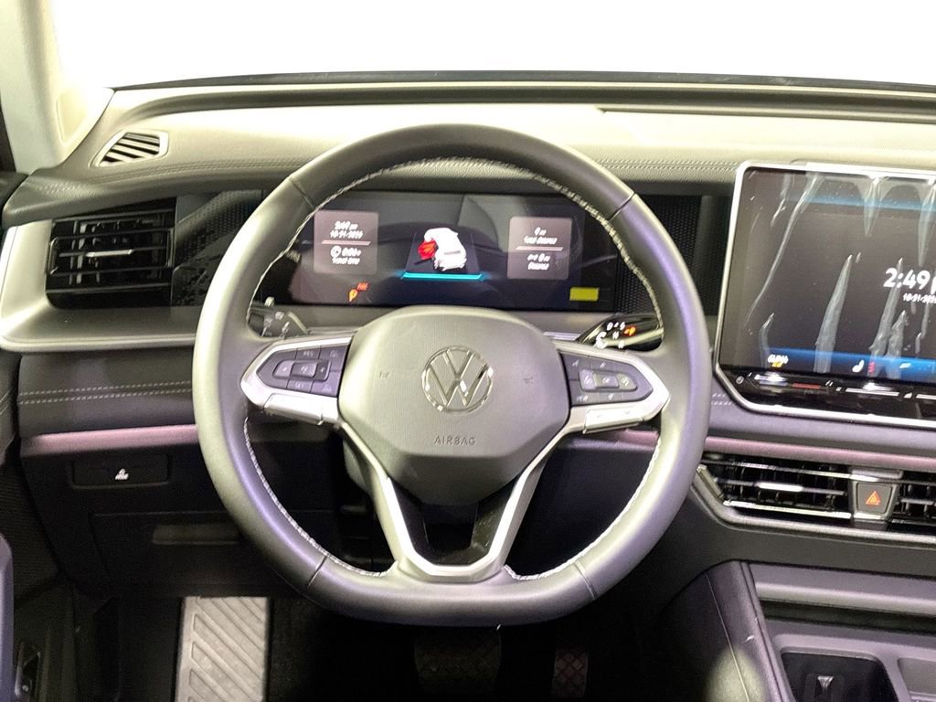 New 2026 Volkswagen Tiguan SE image 13