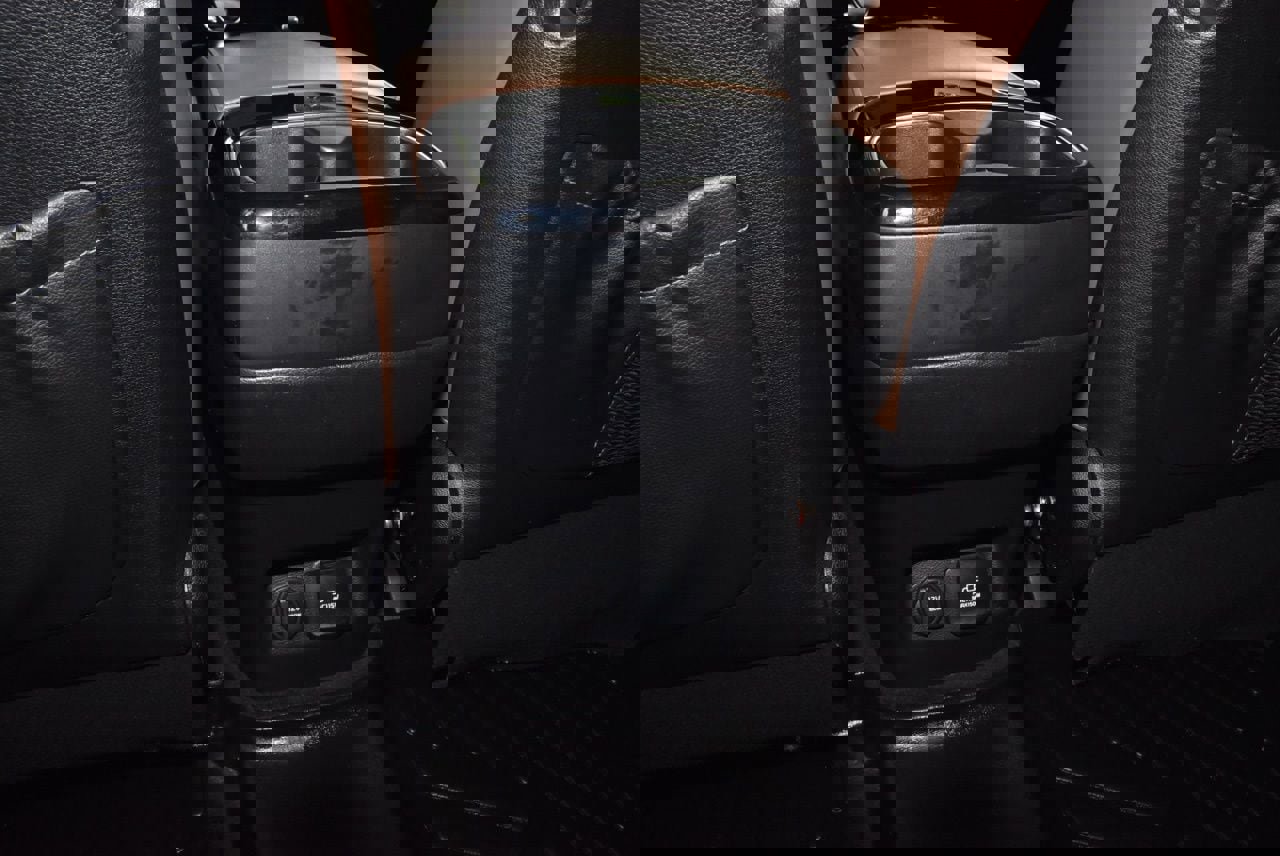 Used 2021 Kia Telluride SX w/ SX Prestige Package image 20