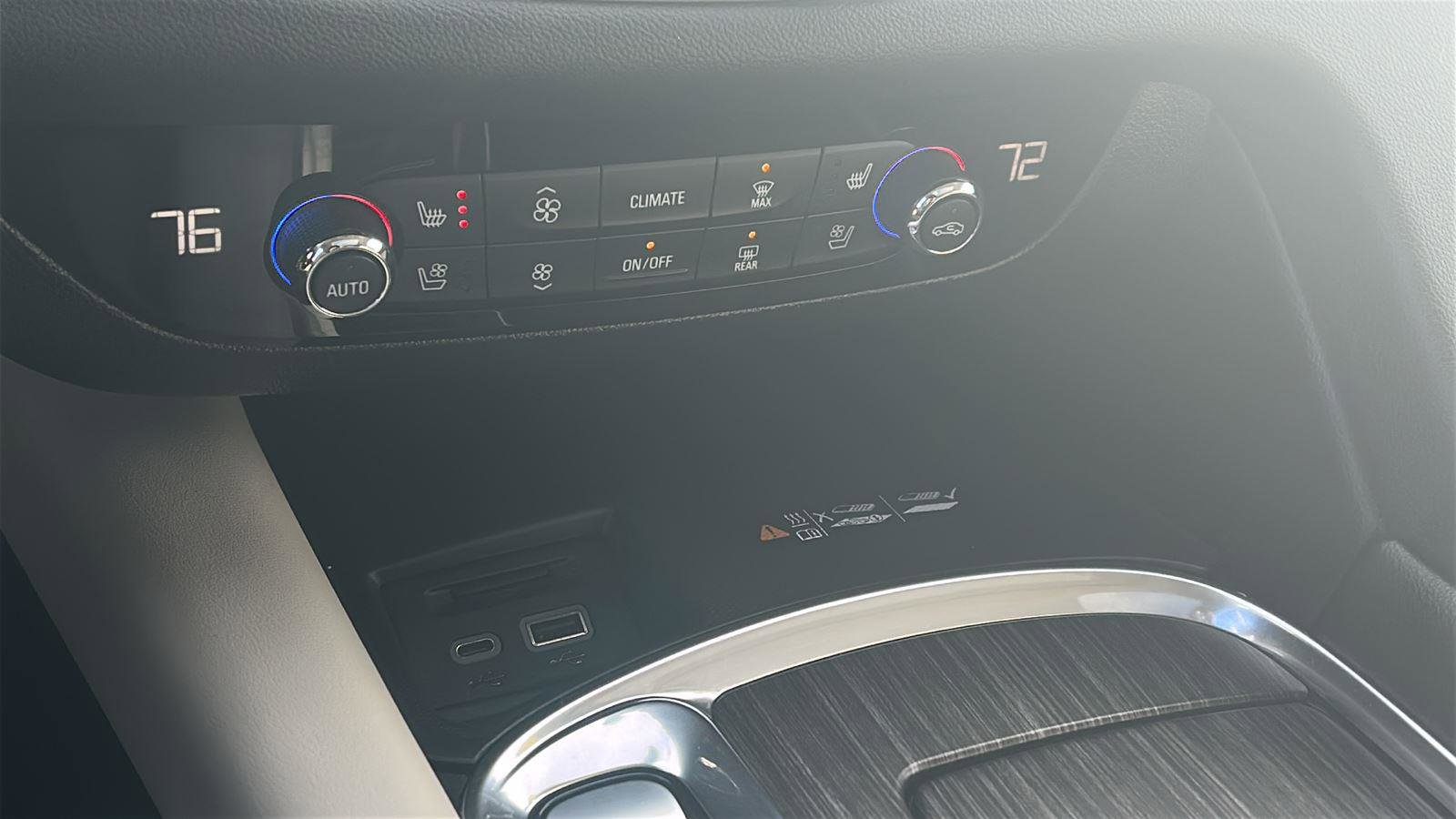 Certified 2023 Buick Enclave Avenir w/ Avenir Technology Package image 28