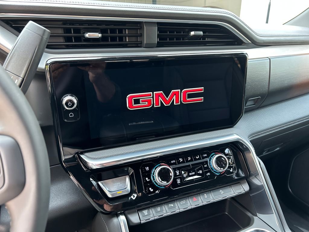 New 2026 GMC Sierra 2500 Denali w/ Denali Reserve Package AWD/4WD image 22