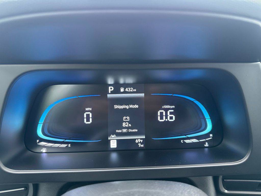 New 2026 Hyundai Elantra SEL Sport FWD image 13