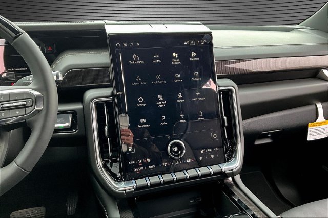 New 2026 GMC Yukon XL Elevation AWD/4WD image 6