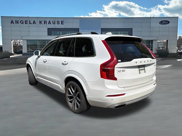 Used 2017 Volvo XC90 T6 Momentum w/ Vision Package AWD/4WD image 4