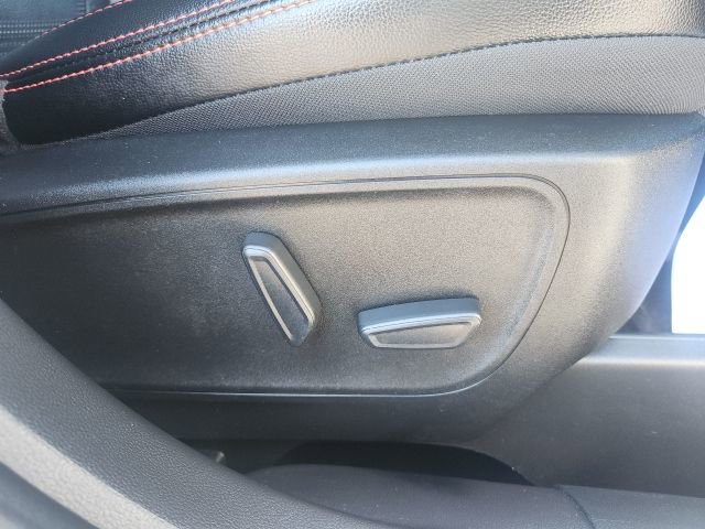 Used 2023 Ford Escape ST-Line Elite w/ Premium Technology Package image 12