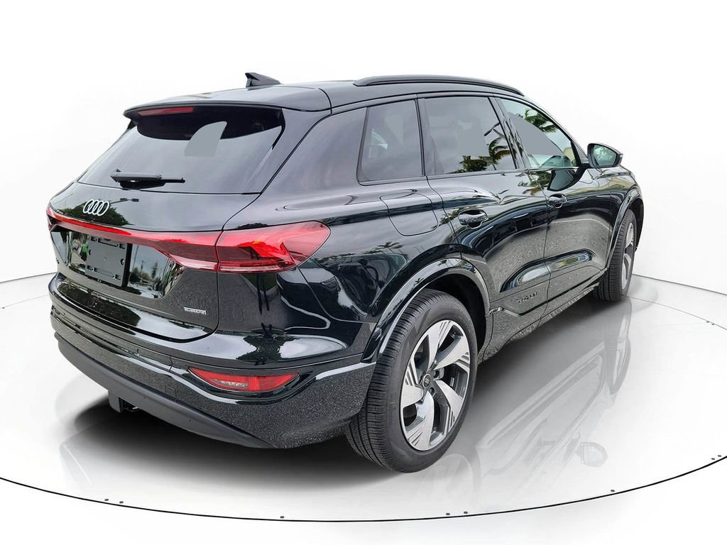 New 2025 Audi Q6 e-tron Premium image 4