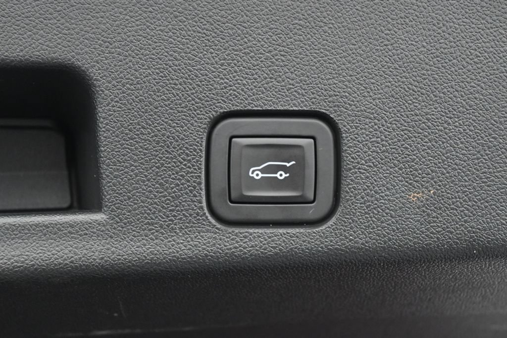 Used 2024 GMC Acadia Elevation w/ Luxury Package FWD image 42