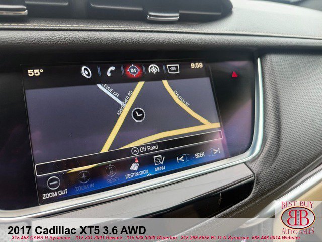Used 2017 Cadillac XT5 Luxury w/ Driver Awareness Package AWD/4WD image 29