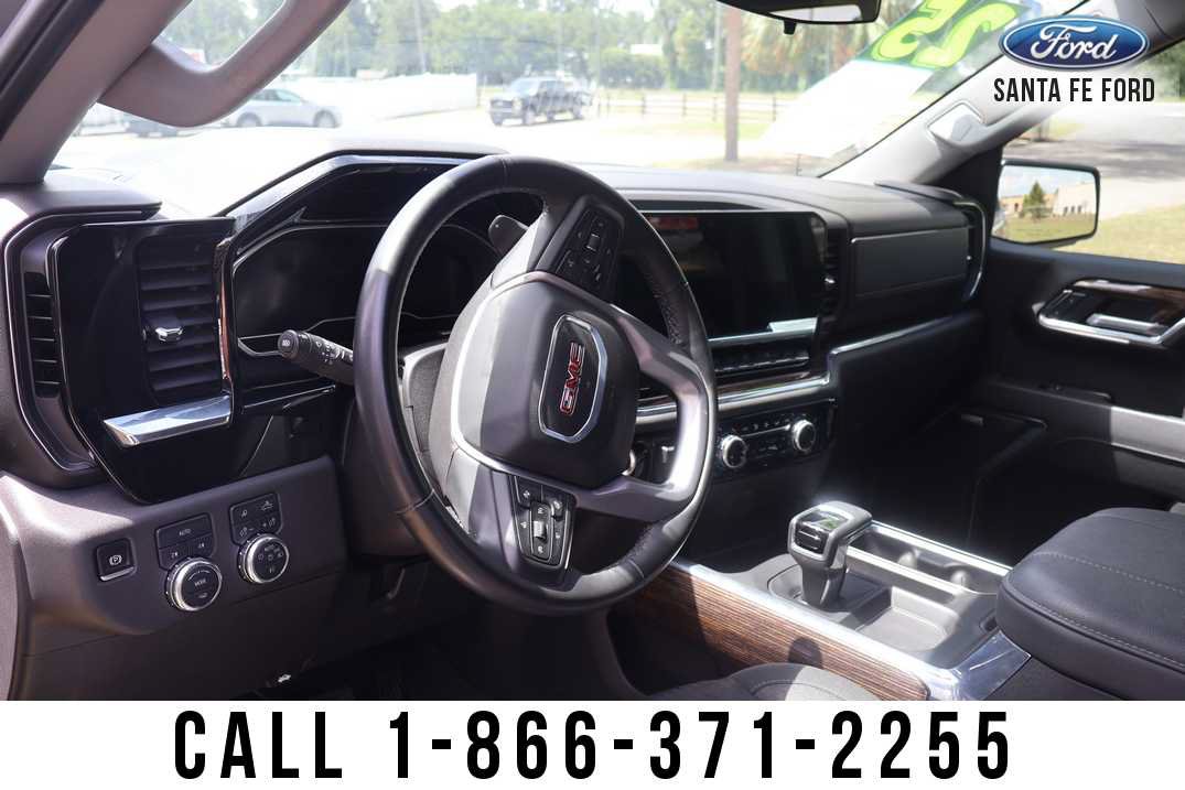 Used 2025 GMC Sierra 1500 Elevation w/ Preferred Package AWD/4WD image 15