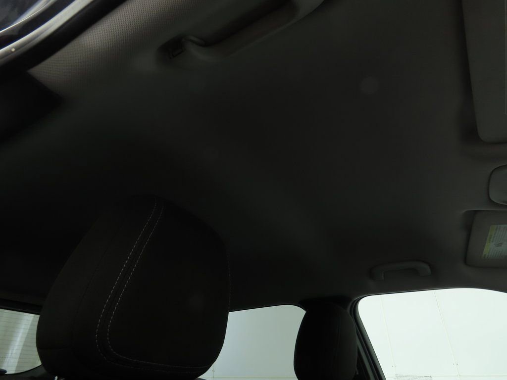 Used 2021 Chevrolet TrailBlazer LT w/ Convenience Package image 16