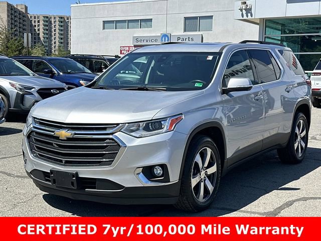Used 2021 Chevrolet Traverse LT w/ LT Premium Package image 5