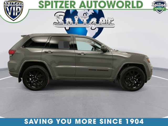 Used 2019 Jeep Grand Cherokee Altitude AWD/4WD image 11