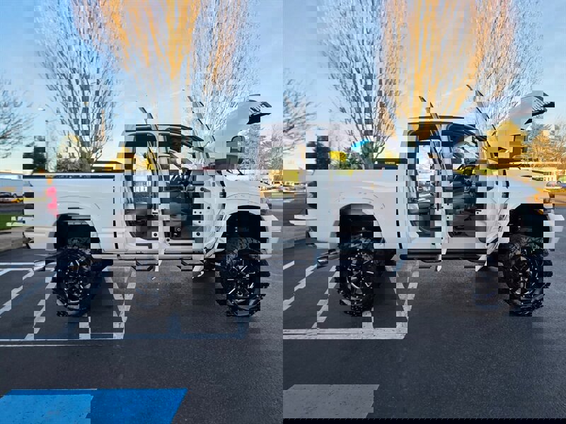 Used 2007 Dodge Ram 2500 Truck Laramie image 24