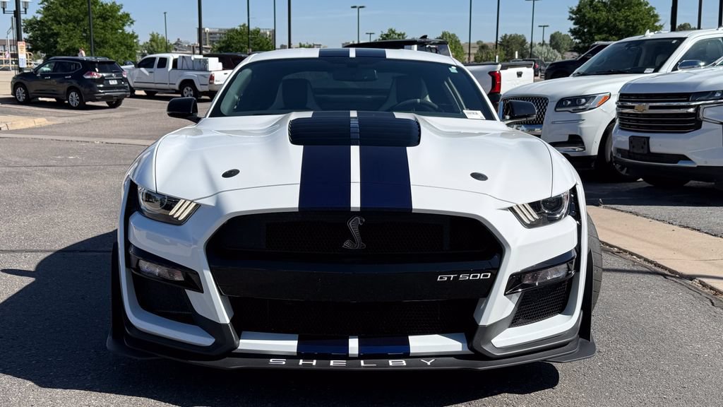 Used 2020 Ford Mustang Shelby GT500 w/ Carbon Fiber Track Pack RWD image 2