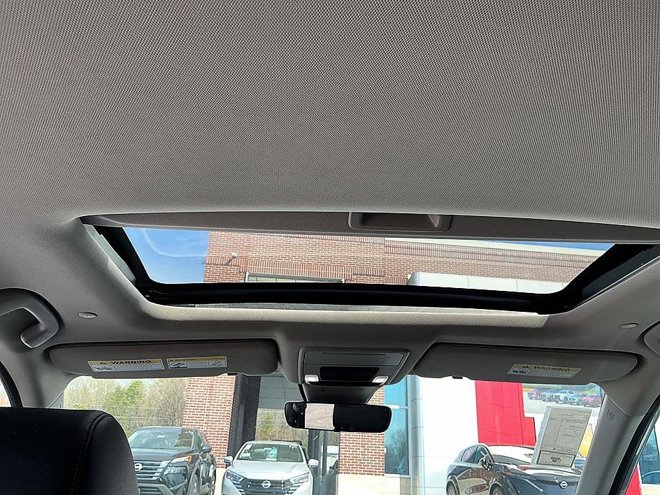 Used 2023 Honda CR-V EX-L image 24