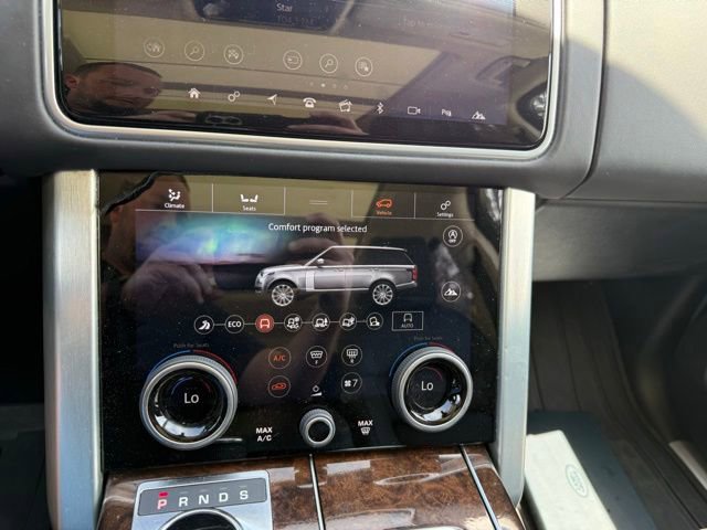 Used 2018 Land Rover Range Rover Supercharged AWD/4WD image 37