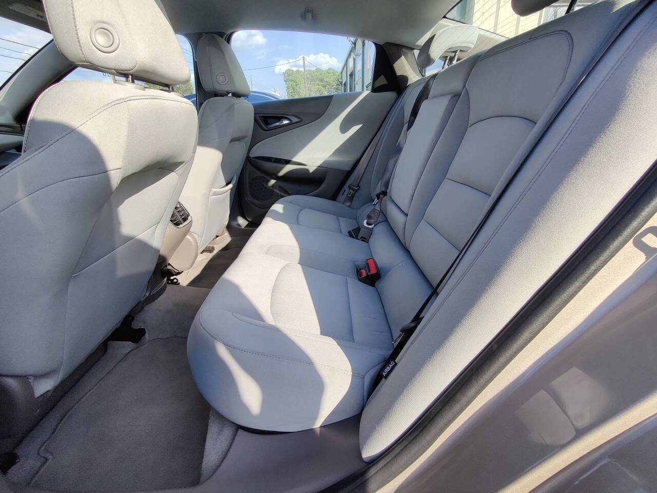 Used 2024 Chevrolet Malibu LT image 16