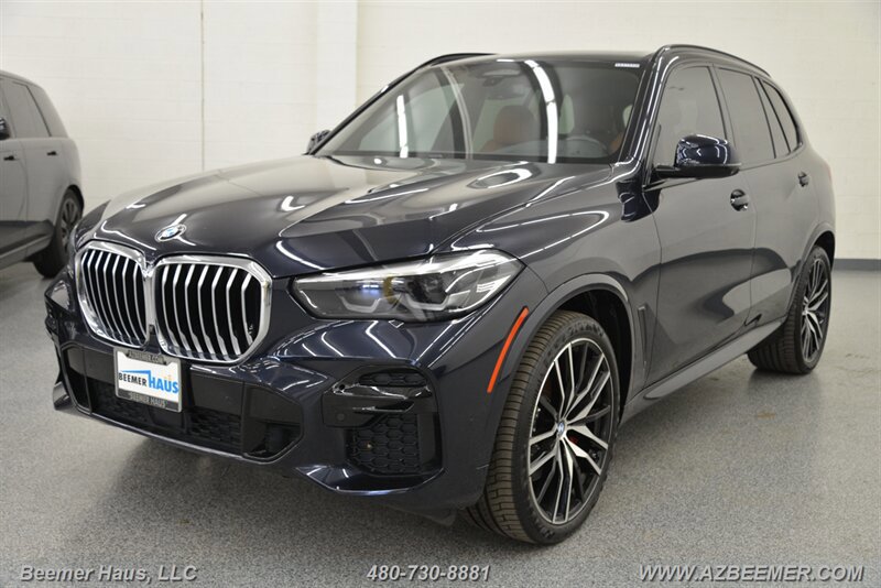Used 2022 BMW X5 xDrive40i w/ M Sport Package AWD/4WD image 2