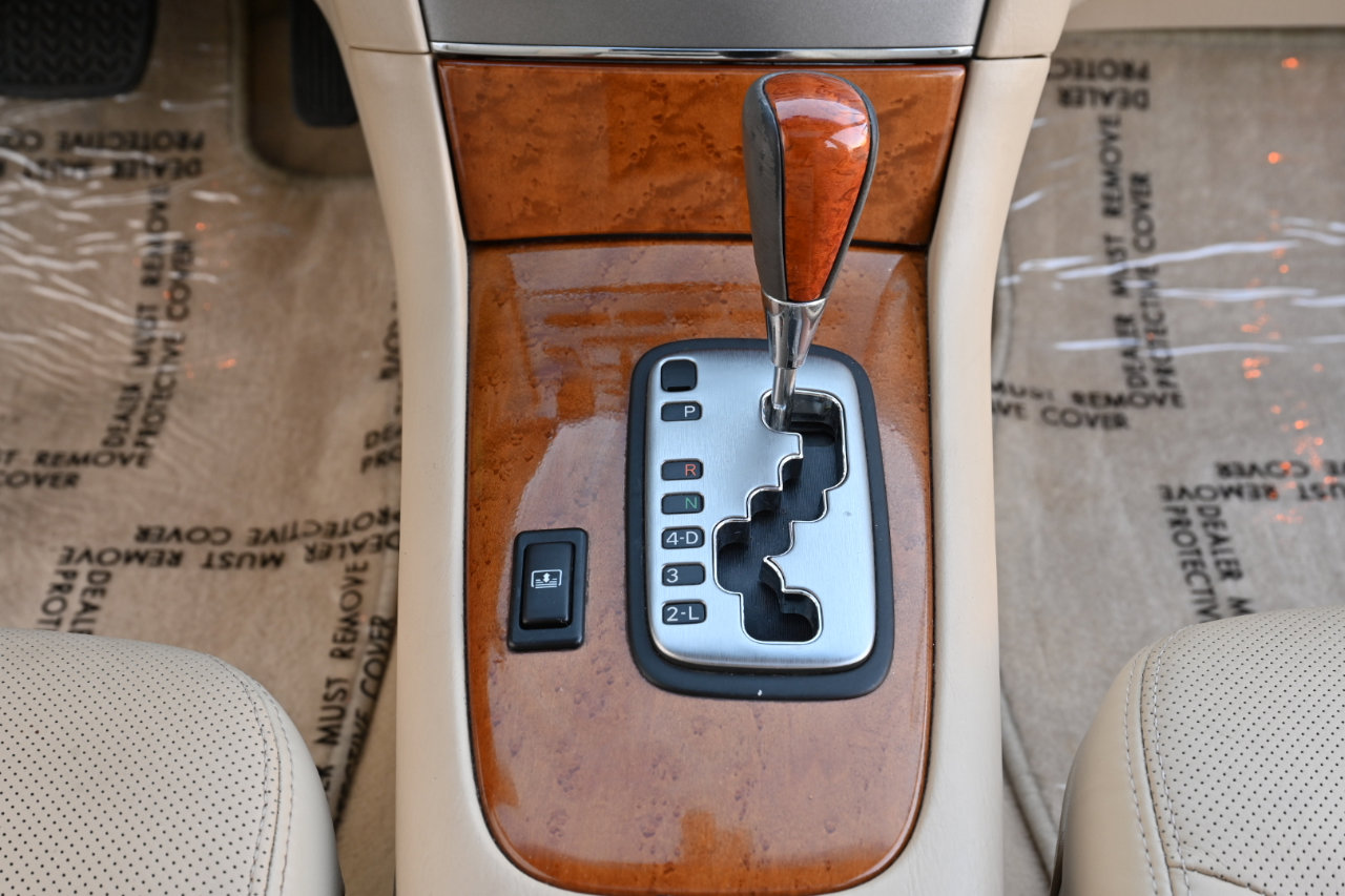 Used 2005 Lexus ES 330 image 19