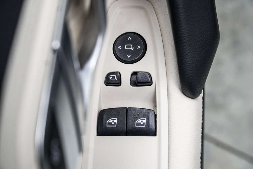 Used 2024 BMW Z4 M40i w/ Premium Package RWD image 47